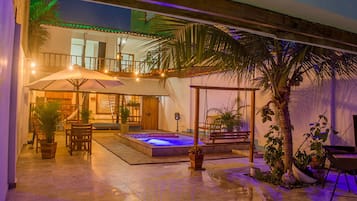 Shared Dormitory, 1 Bedroom, Smoking, Balcony | Exterior