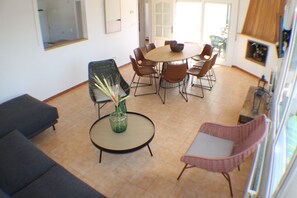 TV - Agi Villa Grecs Casa for rent in Roses Girona. (Roses)