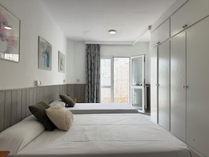 4 chambres, Wi-Fi gratuit, draps fournis