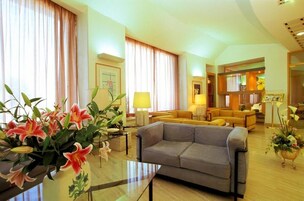 Televisión de pantalla plana