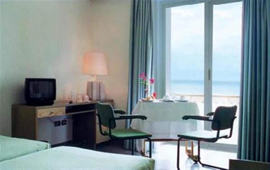 Minibar, in-room safe, desk, laptop workspace