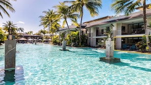 Pool - Azure 187 | Port Douglas (PORT DOUGLAS)