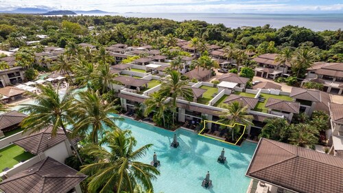 Azure 187 | Port Douglas
