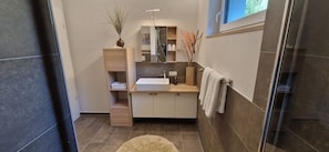 風筒、提供毛巾