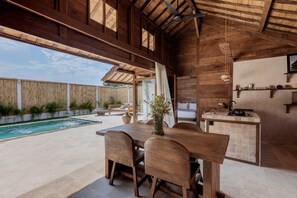 Family Villa | Living area