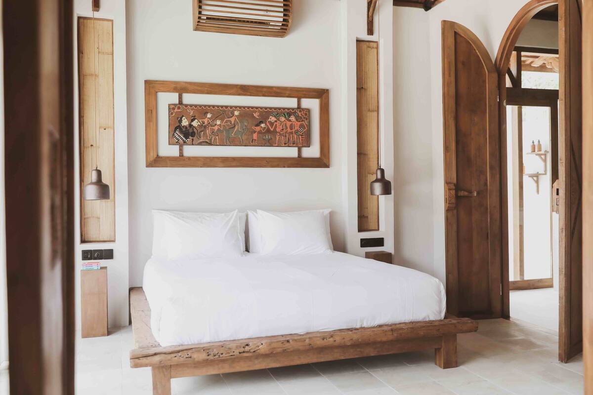 วิลล่าสำหรับครอบครัว | เครื่องนอนระดับพรีเมียม, ผ้านวมขนเป็ด, เตียง Select Comfort, มินิบาร์