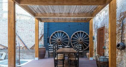 Holiday Home 'La Quadra Rural Housing' with Private Terrace, Wi-Fi and Air Conditioning