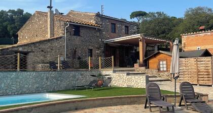 Villa 'Masia Can Vilar' with Mountain Views, Private Pool and Wi-Fi