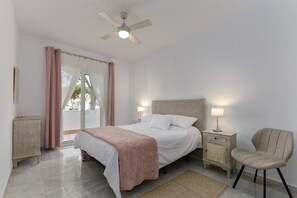 2 soveværelser, strygejern/strygebræt, gratis Wi-Fi, sengetøj