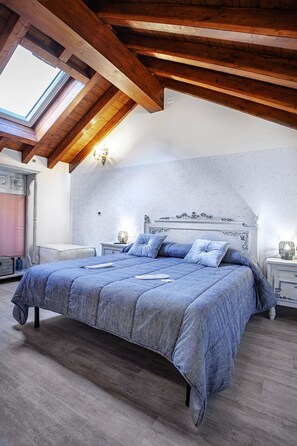 Classic Room | 5 bedrooms, free WiFi - Bed and Breakfast Il Castagno (Castiglione dei Pepoli)