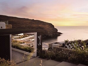 Exterior - Semeli Coast Mykonos, Curio Collection by Hilton (Mykonos)