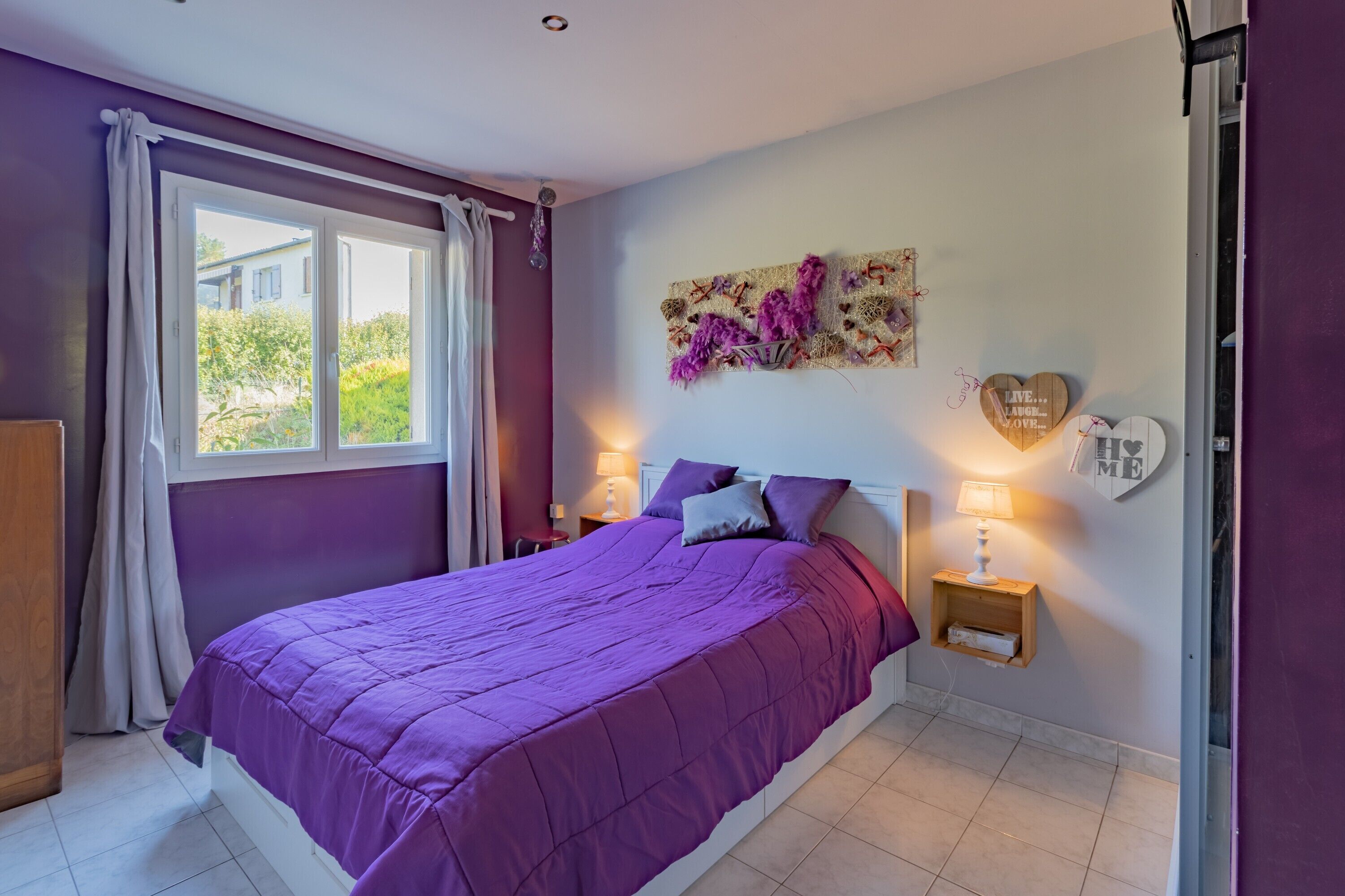 3 habitaciones, tabla de planchar con plancha y wifi gratis 