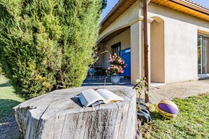 Exterior - Little Périgord Paradise with Spa and Kitchen Garden (montrem)