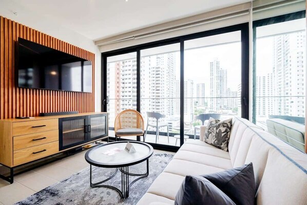 Télévision, espaces bureaux