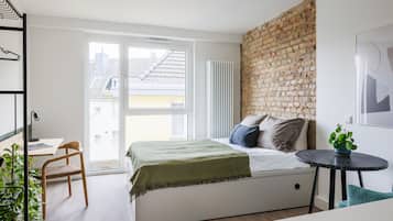 Deluxe Studio mit Doppelbett | 1 svefnherbergi, rúmföt af bestu gerð, skrifborð
