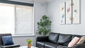 Smart TV, offices