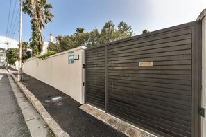 Basic House, 2 Single Beds | Property grounds