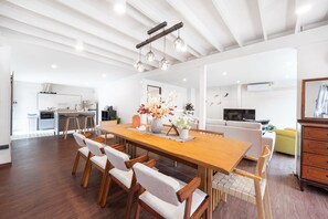 Interior - Private-House in Bangkok CityCenter, near BTS Ekkamai station & wi-fi_BigC_7-11 (Krung Thep Maha Nakhon)