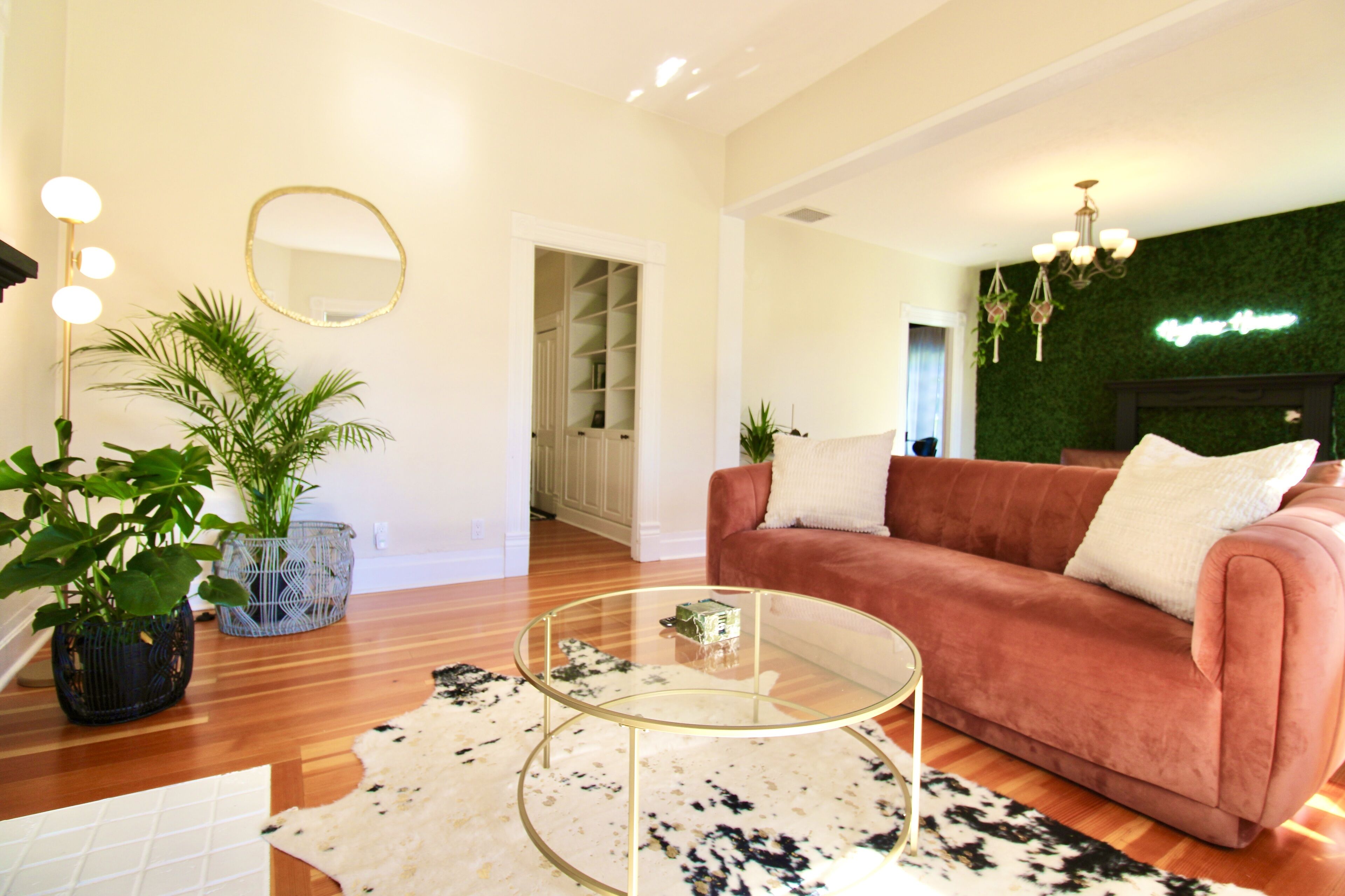 Historic Hughes House 3BR
