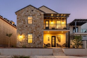 Exterior - Gaming, Pool, Relaxing, and Memories are all made at After Dune Delight! (Hurricane)