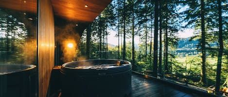Forest Lodge (Hot Tub) | Terrace/patio