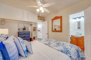 1 غرفة نوم ومكتب ومكواة/لوح كي وسرير سفر