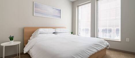 1 bedroom, desk, iron/ironing board, WiFi