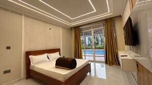 1 habitación, tabla de planchar con plancha y wifi