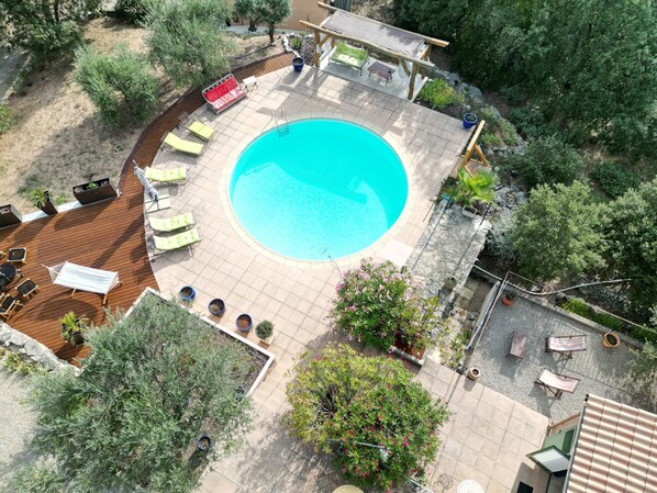Piscine extérieure