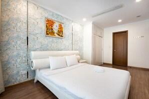 2 chambres, fer et planche Ă repasser, Wi-Fi gratuit, draps fournis