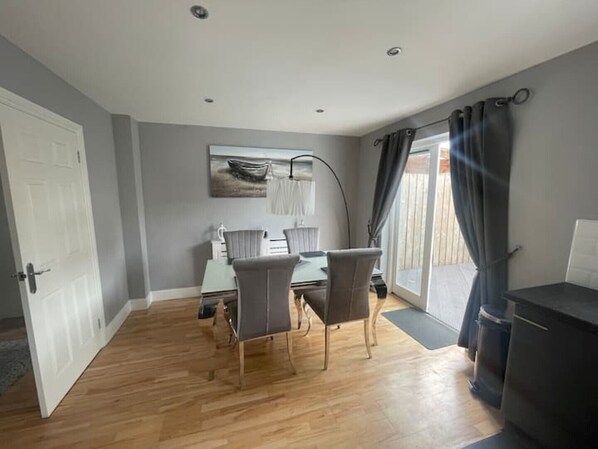 Interior - Mayfield square (Belfast)