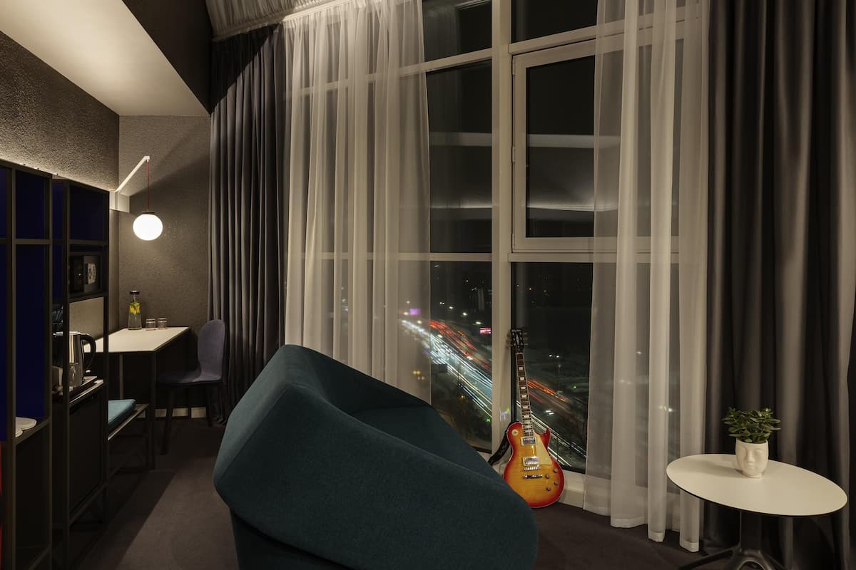 Family Room, 1 Double Bed with Sofa bed | Minibar, in-room safe, desk, blackout drapes