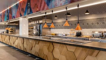 Daily buffet breakfast (UAH 444 per person)