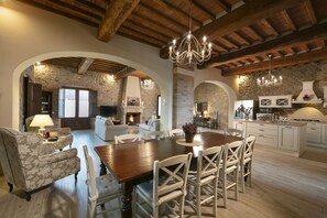 Dining - Exclusive luxury property with private pool in Siena countryside Borgo la Chiusa (Siena)