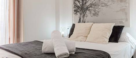 1 bedroom, iron/ironing board