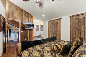 5 habitaciones, tabla de planchar con plancha y wifi gratis 