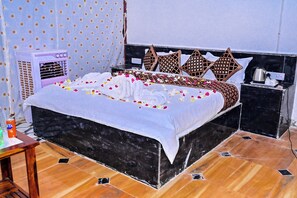 Luxury Cottage, 1 Katil Raja (King), Valley View | 2 bilik tidur, meja, ruang kerja komputer riba, Wi-fi percuma 