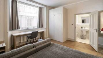 1 bedroom, iron/ironing board, WiFi