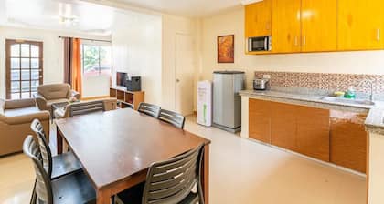 WOW! 3BR House w/Karaoke ,Swimming Pool, Pet Friendly