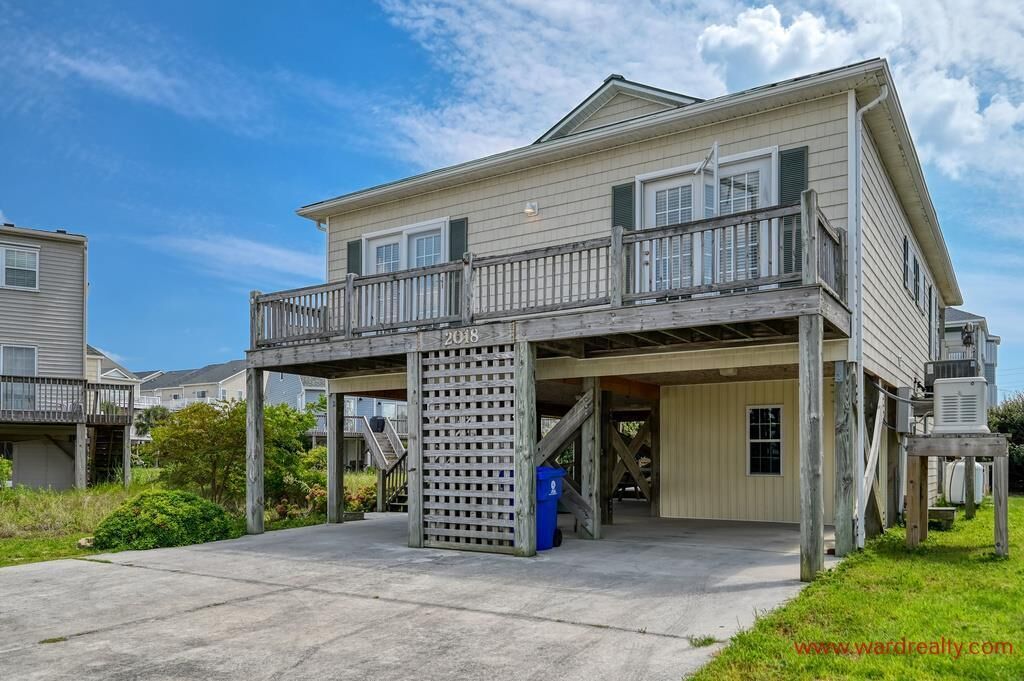 Port Folio - Adorable 3 BR home with Covered Porch!