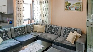 Apartamento, 1 quarto, para fumantes, sacada | Corredor
