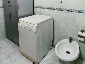 Appartement, 1 chambre, fumeurs, balcon | Salle de bain