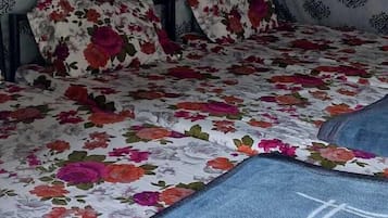Deluxe Room | 1 bedroom, free WiFi