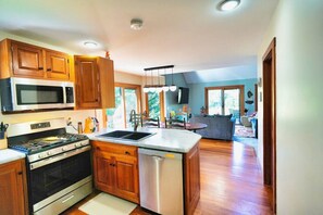 Microwave, oven, stovetop, dishwasher