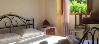 2 Floors House in Sinarades Near Beach