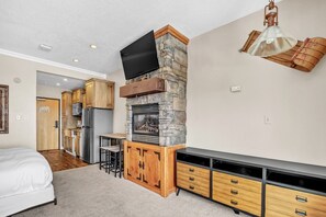 1 soverom, reiseseng for barn, wi-fi (inkludert) og sengetøy