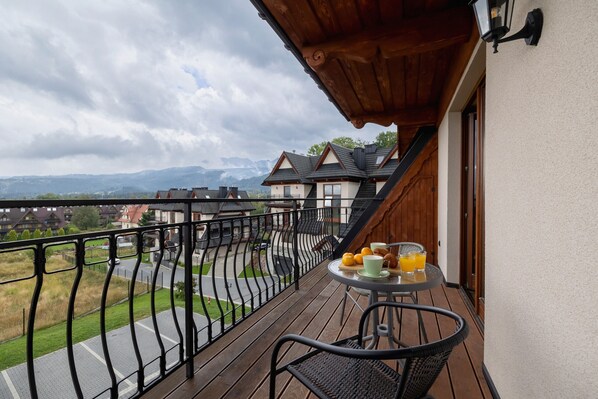 Apartment, 1 Bedroom, Balcony, Mountain View | Balcony - Salwatorianska28 for 5 People by Renters (Zakopane)