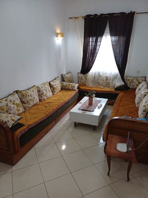 Living area - Super et Nouvel Appart Proche de la Plage (Skhirat)