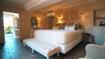 6 chambres, bureau, fer et planche Ă repasser, Wi-Fi