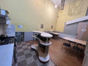 Economy Shared Dormitory | Private kitchen | Electric kettle - Galaxy Hostel (Tbilisi)